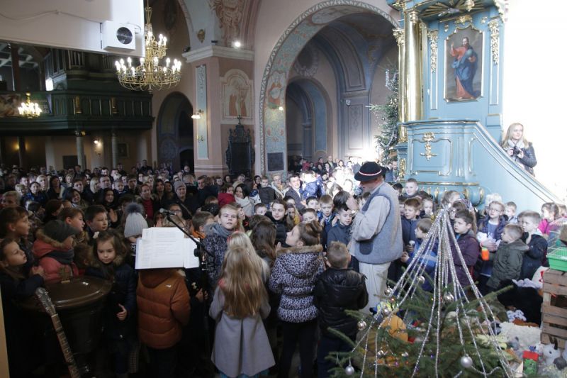 Boże Narodzenie. Msza Święta dla dzieci.